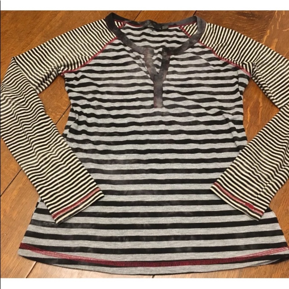 prAna Gray Stripe Top T Shirt Activewear Yoga S